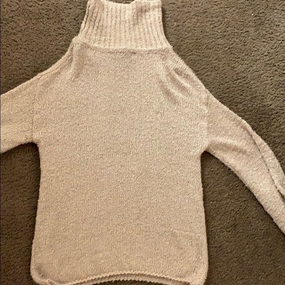 Peach/salmon pink lush thin shimmer sweater - Picture 8 of 8